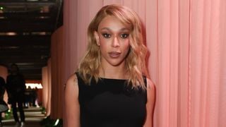 Erika Hilton sofre derrota na Justiça em caso semelhante à acusação contra Ratinho por transfobia ao vivo no SBT. Detalhes!