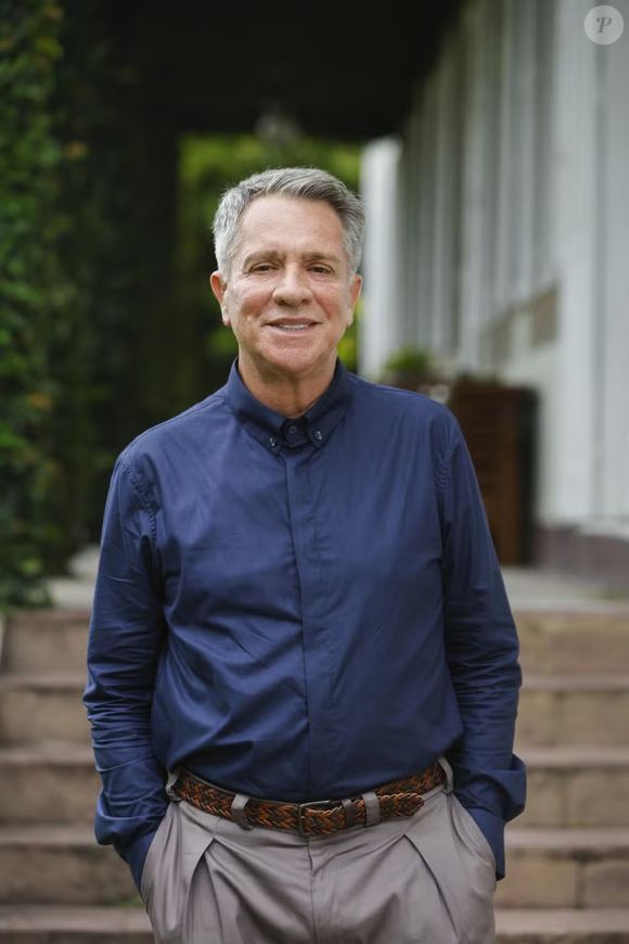 Eugênio (Luis Salem) se encontra com Freitas (Luis Lobianco) na novela 'Vale Tudo', capítulo de 14 de outubro de 2025, terça-feira: será um deles o assassino de Odete Roitman (Debora Bloch)?