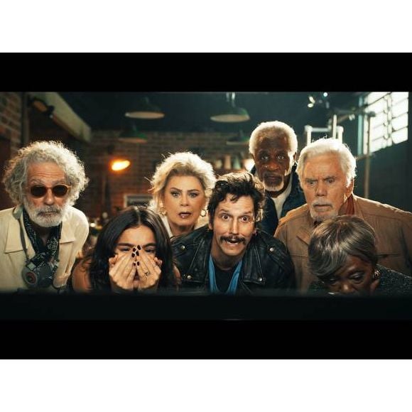 Veteranos da teledramaturgia e do cinema nacional dão um show em 'Velhos Bandidos'