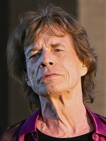 Mick Jagger, aos 83 anos: 'Treino seis dias por semana, alternando entre a academia e a dança'