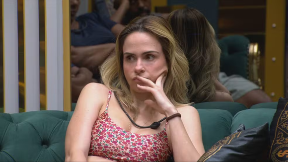 A Psicologia diz que as pessoas que se descrevem como 'solitárias, mas felizes' não estão se contradizendo; elas apenas deixaram de confundir solidão com fracasso