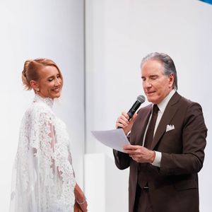 Roberto Justus leu os votos para a mulher, Ana Paula Siebert, diante dos convidados