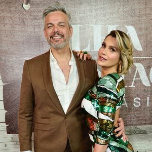 Flávia Alessandra e Otaviano Costa não dormem agarrados há quase 20 anos por conta desta situação