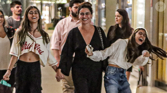 Além de Pietro Giovanna Antonelli é mãe das gêmeas Sofia e Antonia que em entrevista destaca o vínculo como base da criação dos filhos: 'O que segura tudo é vínculo. O resto vai se organizando'