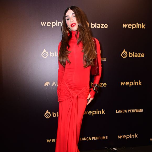 O vermelho também foi escolhido por Rafa Uccman