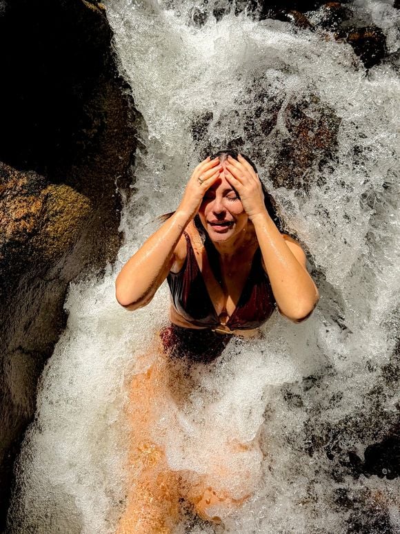 "Você deveria ser considerada patrimônio nacional. Vc é MARAVILHOSA", elogiou uma pessoa