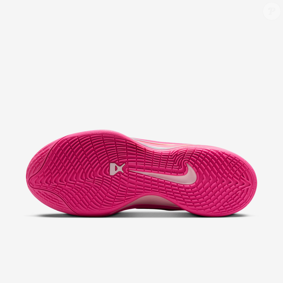 Entressola de espuma macia, conforto absoluto e design inspirado em A'ja Wilson: conheça os detalhes técnicos do novo tênis rosa da Nike