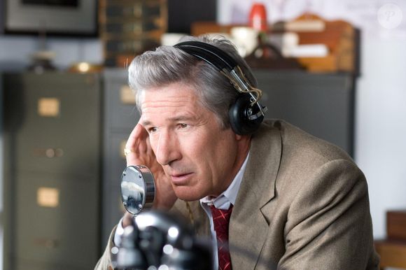 No filme 'Amelia', lançado em 2009, Richard Gere interpretou o marido da primeira mulher a completar a travessia do Oceano Atlântico pilotando um avião em voo solo, em 1937