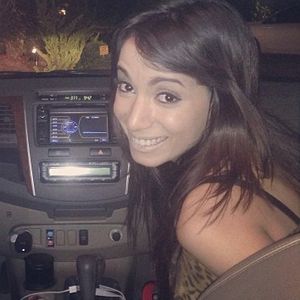 Anitta e Ivete Sangalo surgem em foto antiga viralizada na web nesta quarta-feira, dia 10 de agosto de 2016