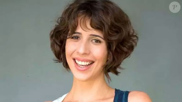 Bianca (Flora Diegues) e Felícia (Mel Maia) prometem ajudar Massimo.