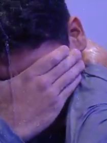 'BBB 25': 1º na final, Guilherme chora com vitória na Prova do Líder após 12h intensas de disputa acirrada