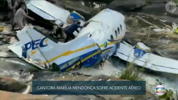 Avião de Marília Mendonça caiu em Caratinga, em Minas Gerais, onde a cantora faria um show naquela noite