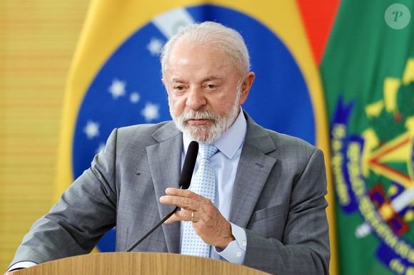 Lula recebeu alta ainda na manhã desta sexta-feira (24)
