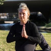 Yoga para iniciantes: 5 mentiras que escutei antes de iniciar a prática desmentidas por expert; descubra qual delas está te impedindo de começar