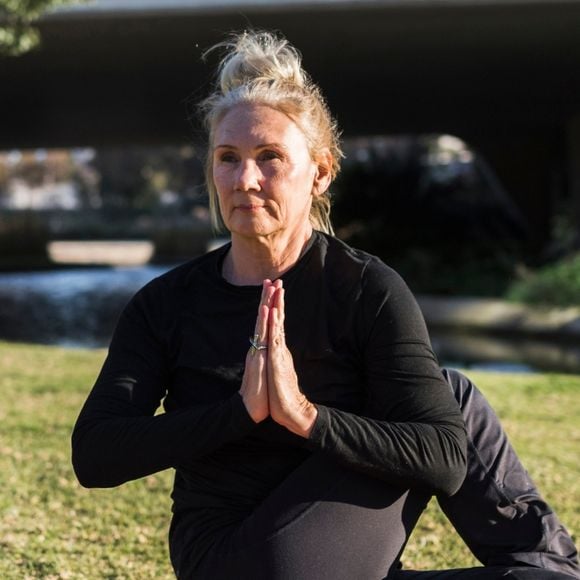 Yoga para iniciantes: 5 mentiras que escutei antes de iniciar a prática desmentidas por expert; descubra qual delas está te impedindo de começar