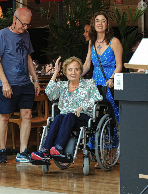 A história reforça o papel de Glória Menezes como símbolo de empatia e referência de gerações