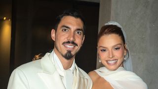 Casamento Giovanna Lancellotti e Gabriel David: atriz de 'Dona de Mim' define sentimento do 'sim' após 4 anos de namoro. 'Encontro do amor'