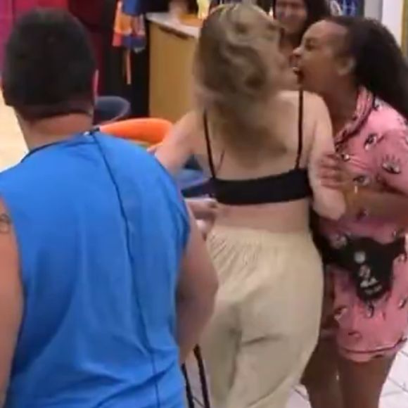 Sol Vega x Ana Paula Renault: jornalista se mostrou contrária à expulsão da empresária do BBB 26