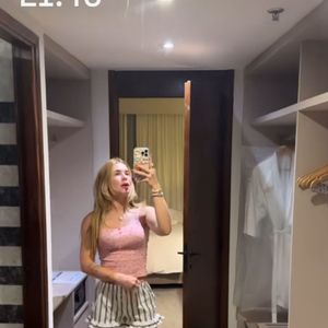 Por volta de 21h46 da última segunda-feira (12), Virginia Fonseca compartilhou com os seguidores que já estava de pijama, e ia dormir.