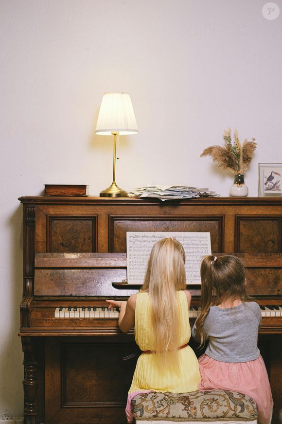 Aprender música na infância vai muito além da diversão
