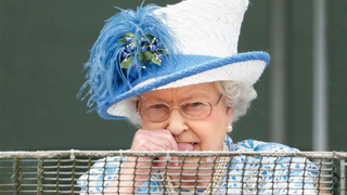 A maior mentira de beleza sobre Rainha Elizabeth me deixou em choque: o clássico 'esmalte favorito' da mãe do Rei Charles III por décadas, na verdade, nunca foi usado