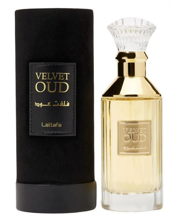Perfume árabe Velvet Oud 100mL, de Lattafa, é considerado uma fragrância compartilhável, trazendo à tona nuances poderosas e com muita intensidade.
