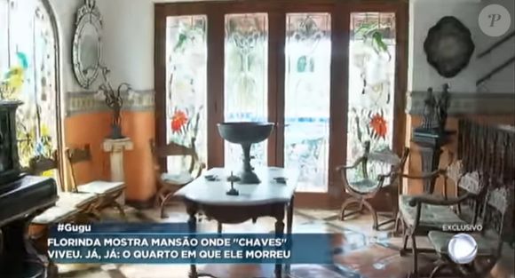 Casa de ator que interpretou Chaves e Chapolin: móveis antigos e muitas obras de arte, além de uma mesa centenária