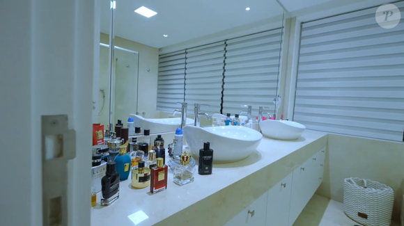A preferência de Weverton pelo Rolling in Love, da By Kilian, mostra que o goleiro da Seleção Brasileira também aposta em perfumes marcantes e sofisticados fora das quatro linhas