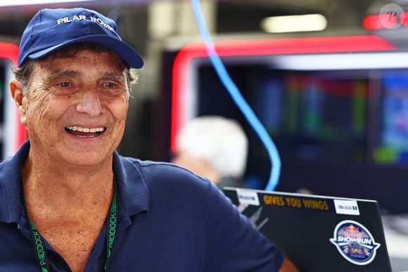 Nelson Piquet insinuou publicamente que Ayrton Senna era gay