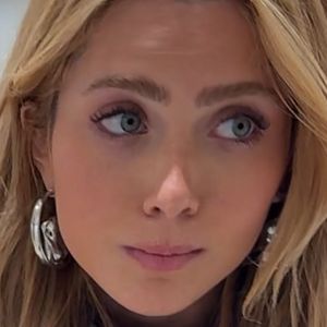 Jade Picon levou um susto durante um passeio por Los Angeles, na Califórnia