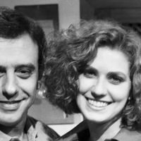 Beijo em adultério e palavrão: hoje em reprise na Globo, novela 'Roque Santeiro' teve cenas cortadas pela censura; autor Dias Gomes protestou contra cortes: 'Sinhozinho Malta não pode dizer b....'