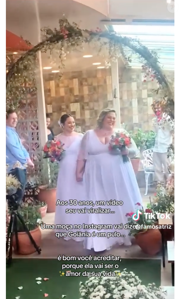 Letícia Rodrigues também mostrou alguns momentos do casamento entre as duas e a chamou de 'amor da sua vida'