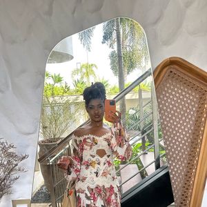 Mansão de Erika Januza tem as curvas como principal inspiração para a arquitetura e a decoração