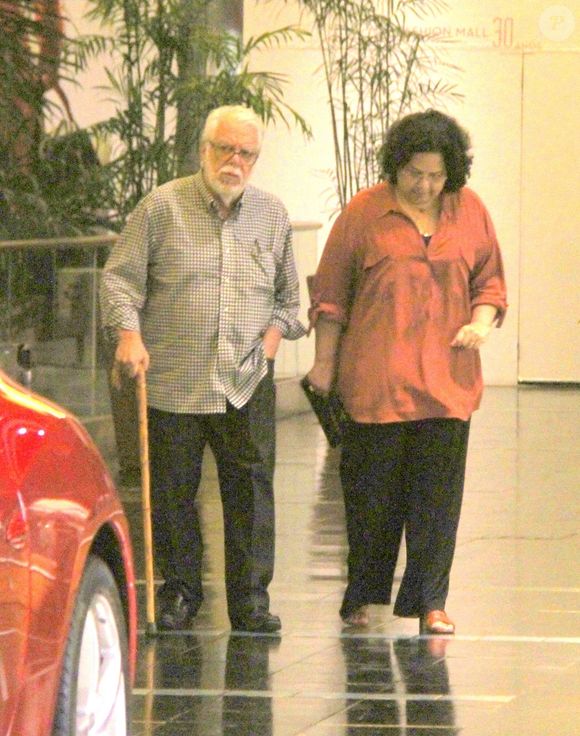 Quem é a mulher de Manoel Carlos? Autor é casado com Elisabety