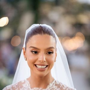 Giovanna Lancellotti apostou em uma maquiagem simples que valorizou sua beleza