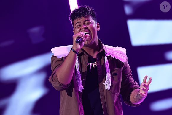 'The Voice Brasil' no SBT: Gui Amority completa o time Péricles; cantor aprendeu a tocar violão com o avô e vem de família musical