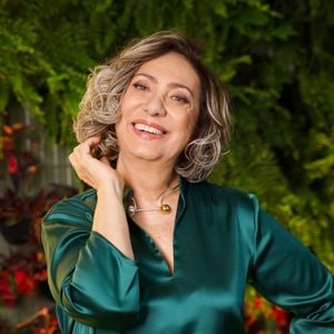 "Sou de família italiana, amo doces e frituras. Então, tenho que tomar um supercuidado para não exagerar e manter uma vida balanceada", disse Eliane Giardini na ocasião