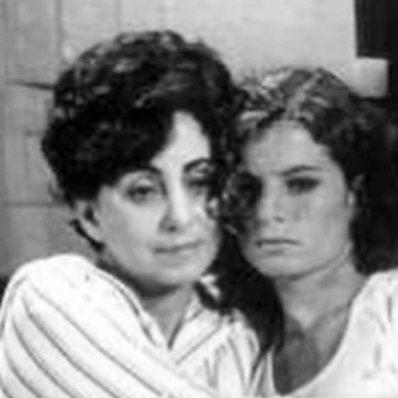 Odete Roitman em 'Vale Tudo', Débora Bloch entrega passado que quase ninguém sabia com Beatriz Segall, vilã da versão original: 'Minha avó'