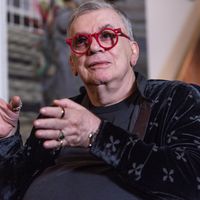 'Me colocam em um hospital': Walcyr Carrasco revela por que vai deixar 'Êta Mundo Melhor' logo no início da novela