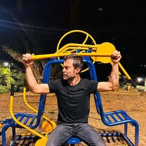 Kayky Brito diz que ‘não tem nada contra ninguém’: ‘Eu tô vivo, gosto de todo mundo, não tenho nada contra ninguém’