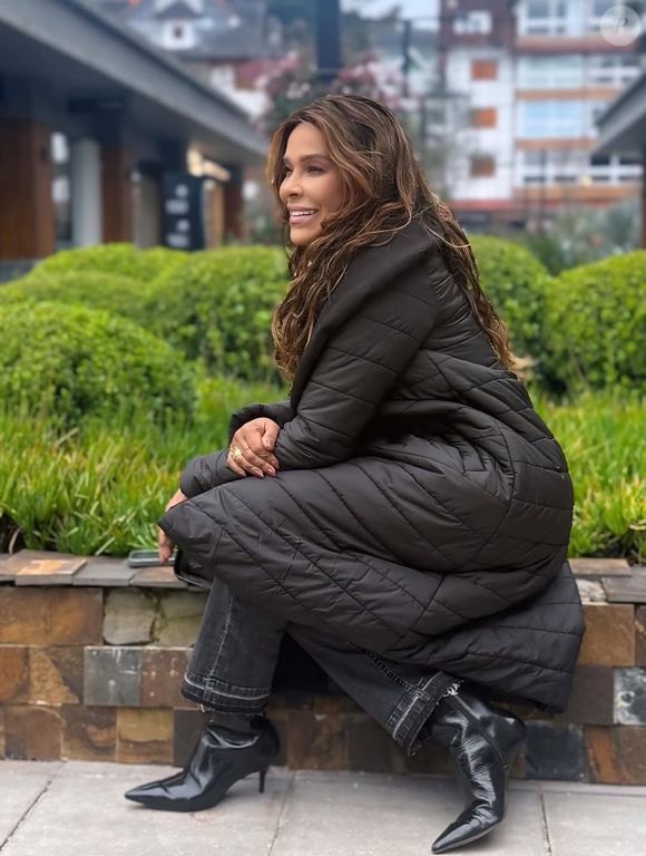 Silvânia Aquino está fora da banda Calcinha Preta após 25 anos