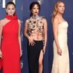 Emmy 2025 em 30 fotos: os looks de Selena Gomez, Jenna Ortega, Scarlett Johansson e mais famosas no tapete vermelho