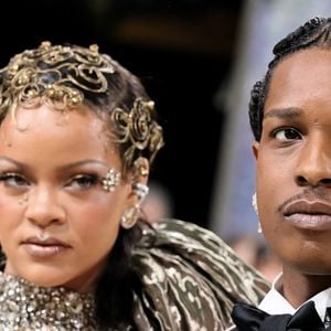 Vem à tona discussão pesada de Rihanna e A$AP Rocky no MET Gala; leitura labial revela incômodos: 'Para mim já deu', 'você é louca'