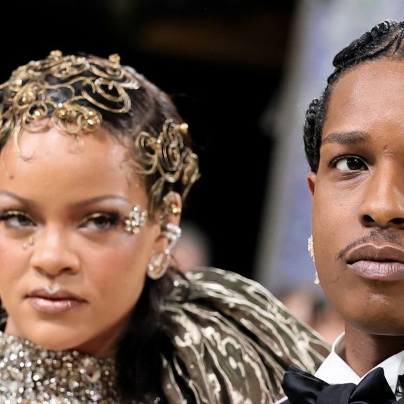 Vem à tona discussão pesada de Rihanna e A$AP Rocky no MET Gala; leitura labial revela incômodos: 'Para mim já deu', 'você é louca'