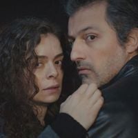 HOJE em 'Força de Mulher' (05 de junho): Pressionada, Bahar revela a Arif se está ou não com alguém; no fim, o comerciante chora