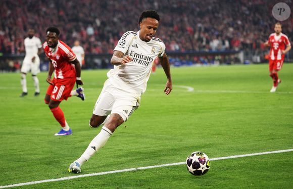 Éder Militão está fora da Copa do Mundo 2026 após sofrer nova lesão na coxa e optar por cirurgia