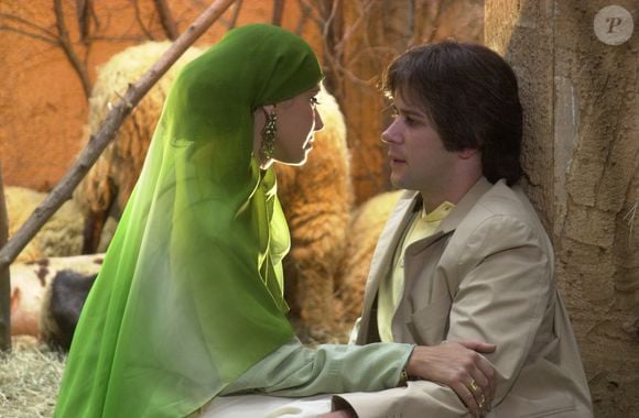 Novela 'O Clone': Lucas (Murilo Benício) e Jade (Giovanna Antonelli) se tornaram um dos casais com maior química nas novelas