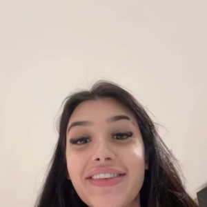 Ao chegar no hospital, Bia Miranda descobriu que está com 3 centímetros de dilatação e pode ter a bebê