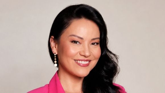 Entrevista | Geovanna Tominaga valoriza legado da representatividade amarela na 'TV Globinho': 'Até hoje, recebo mensagens de meninas me contando como me ver ali plantou uma semente de esperança, de 'eu também posso'. Isso é muito poderoso'