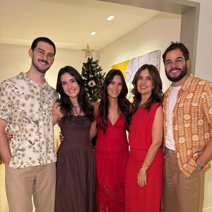 Natal dos famosos: Fátima Bernardes comemora com Túlio Gadelha e filhos, fruto do casamento com William Bonner